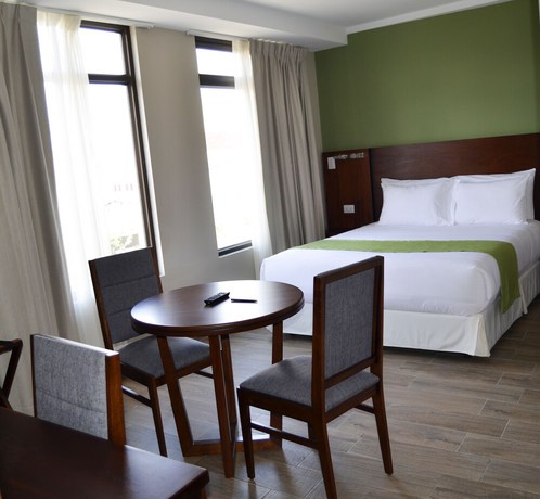 Imagen de la habitación del Hotel San Agustin Plaza, Latacunga. Foto 11