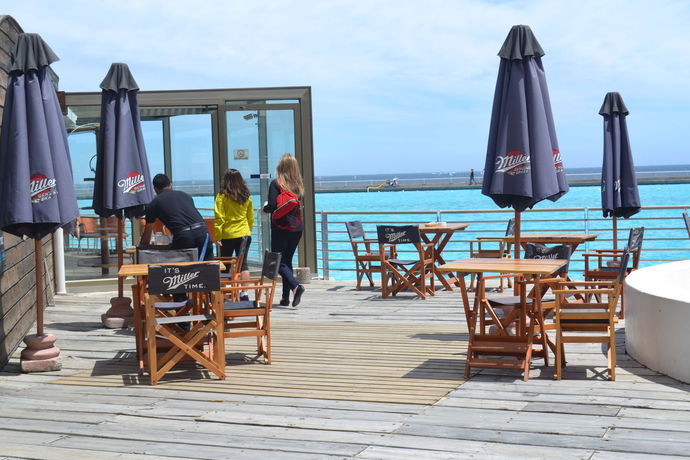 Imagen del bar/restaurante del Hotel San Alfonso Apartment. Foto 8