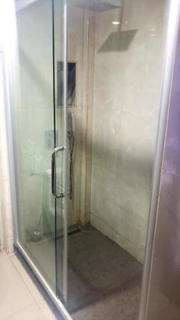 Imagen de la habitación del Hotel San Antonio Blus. Foto 15