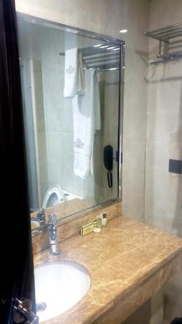 Imagen de la habitación del Hotel San Antonio Blus. Foto 16