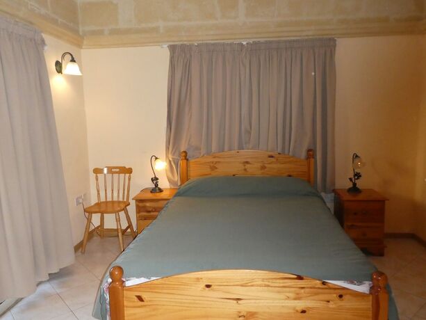 Imagen de la habitación del Hotel San Antonio Guest House. Foto 11