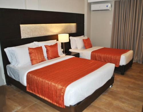 Imagen de la habitación del Hotel San Antonio Resort. Foto 8