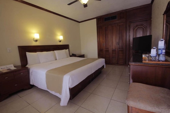 Imagen de la habitación del Hotel San Antonio, Tampico. Foto 12