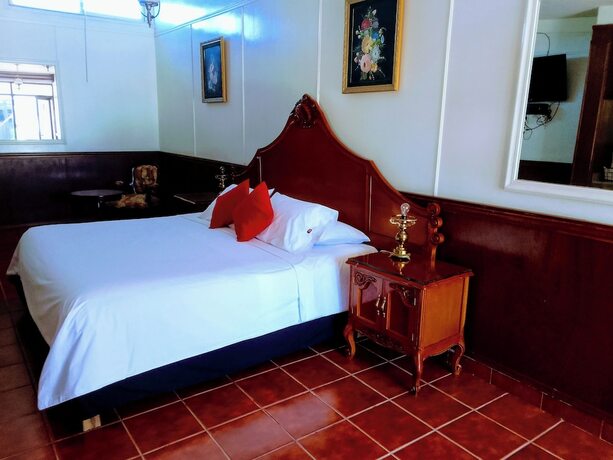 Imagen de la habitación del Hotel San Antonios. Foto 19