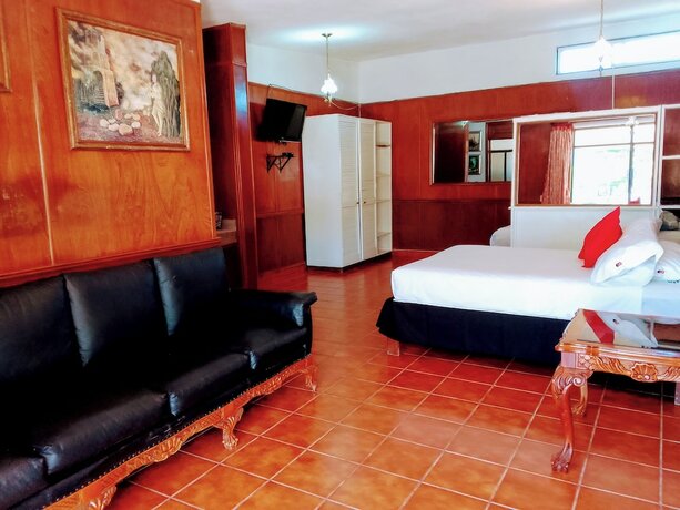 Imagen general del Hotel San Antonios. Foto 8