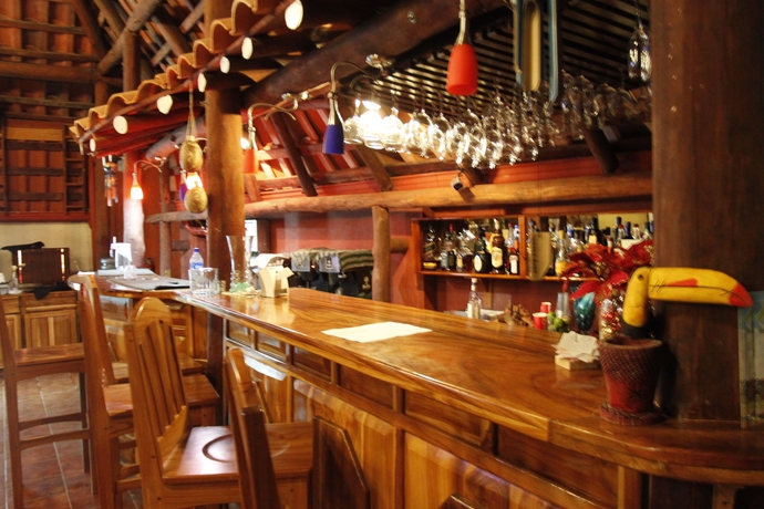 Imagen del bar/restaurante del Hotel San Bada. Foto 2