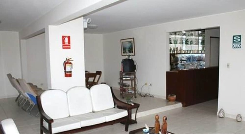 Imagen de los interiores del Hotel San Bartolo Inn. Foto 17