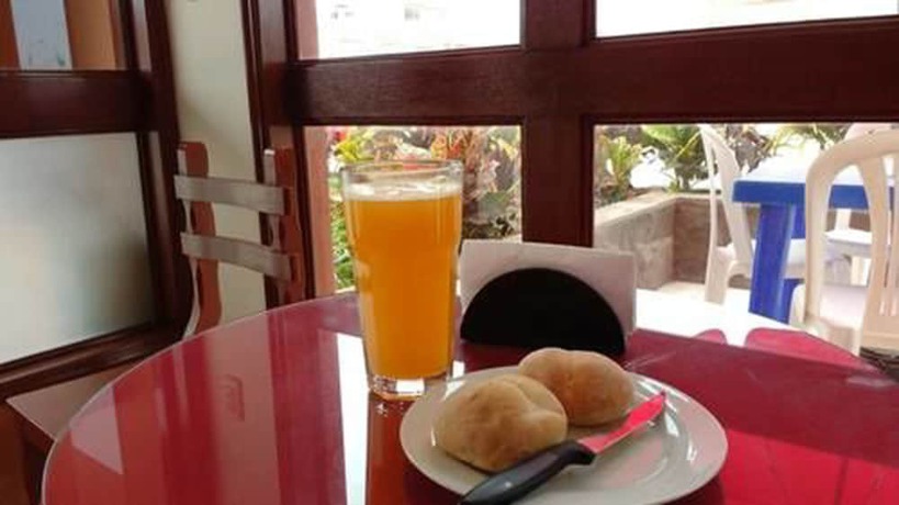 Imagen del bar/restaurante del Hotel San Bartolo Inn. Foto 4