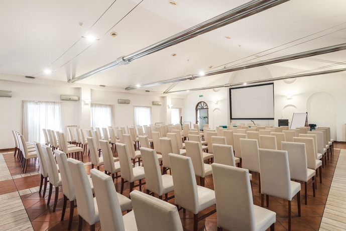 Imagen del bar/restaurante del Hotel San Bernardo. Foto 4