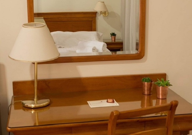Imagen de la habitación del Hotel San Bernardo. Foto 14