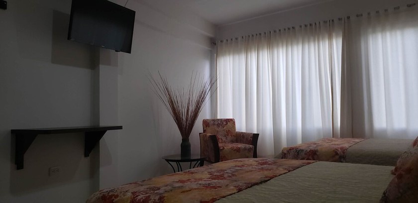 Imagen de la habitación del Hotel San Blass. Foto 11