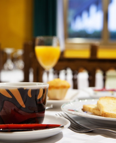 Imagen del bar/restaurante del Hotel San Briz. Foto 2