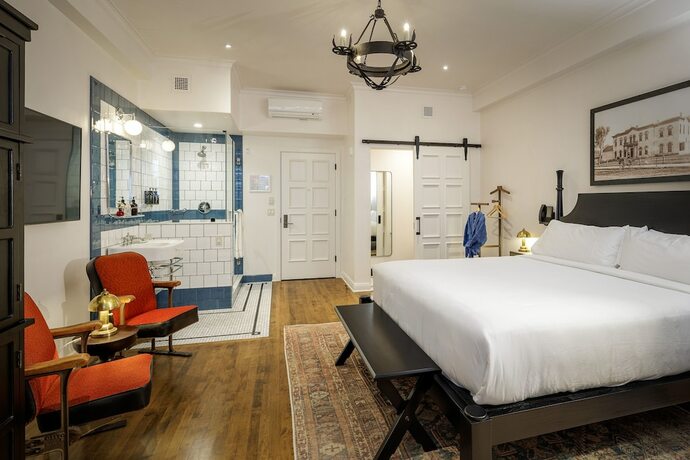 Imagen de la habitación del Hotel San Buena. Foto 18