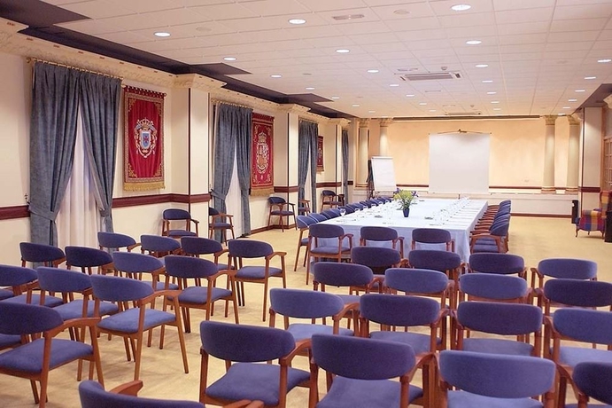 Imagen de los interiores del Hotel San Camilo. Foto 15