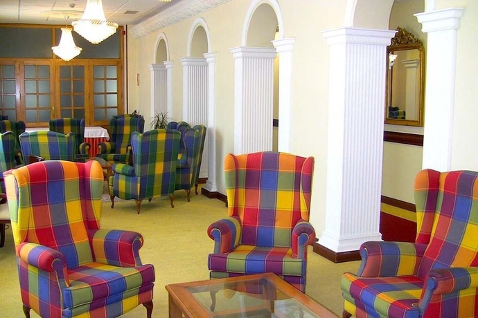 Imagen de los interiores del Hotel San Camilo. Foto 16