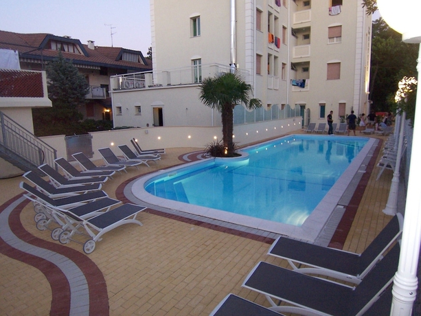Imagen general del Hotel San Carlo Cesenatico. Foto 1