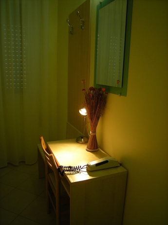 Imagen de la habitación del Hotel San Carlo, Mestre. Foto 7