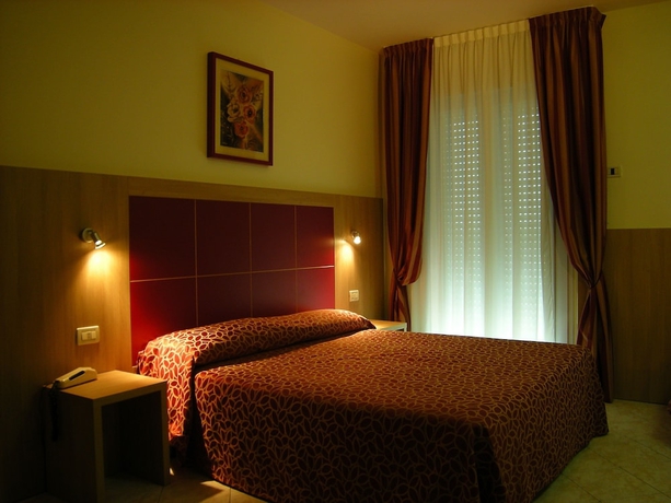 Imagen de la habitación del Hotel San Carlo, Mestre. Foto 8