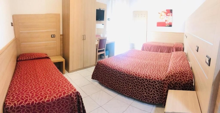 Imagen de la habitación del Hotel San Carlo, Mestre. Foto 17