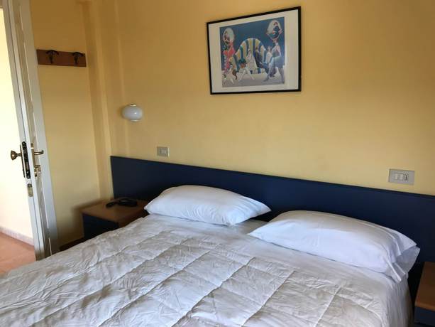 Imagen de la habitación del Hotel San Carlo, Pietrasanta. Foto 4