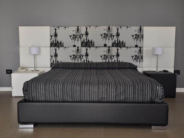 Imagen de la habitación del Hotel San Carlo, Terracina. Foto 4