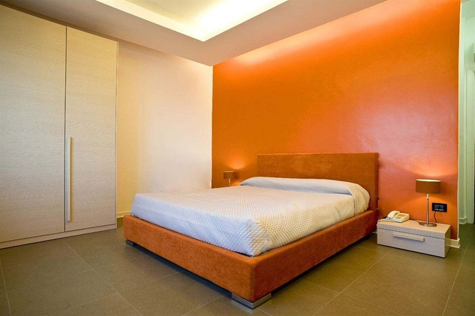 Imagen de la habitación del Hotel San Carlo, Terracina. Foto 5