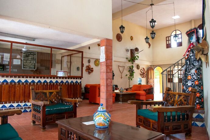 Imagen general del Hotel San Carlos, Cerro Azul. Foto 1