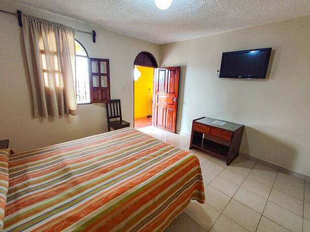 Imagen general del Hotel San Carlos, Cerro Azul. Foto 4