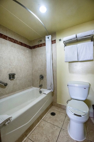 Imagen de la habitación del Hotel San Carlos Plaza , Beach and Convention Center. Foto 10