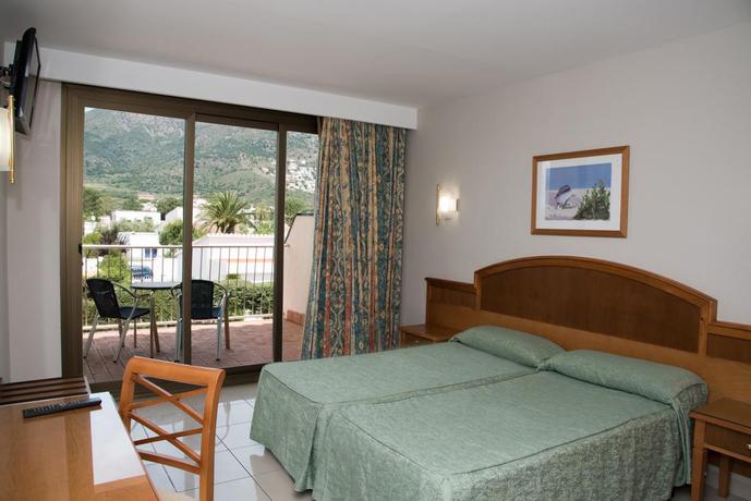 Imagen de la habitación del Hotel San Carlos, Roses. Foto 9