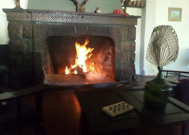 Imagen de los interiores del Hotel San Carlos, Villa del Dique. Foto 17