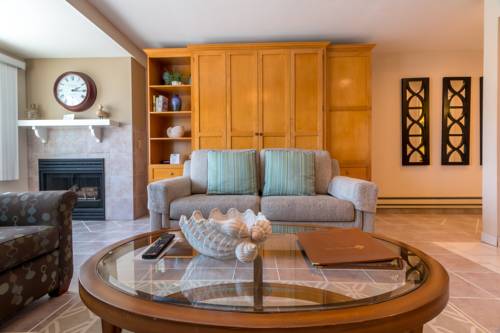 Imagen de la habitación del Hotel San Clemente Cove. Foto 10