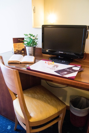 Imagen de la habitación del Hotel San Clemente. Foto 3