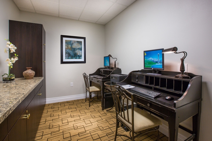 Imagen de los interiores del Hotel San Clemente Inn. Foto 12