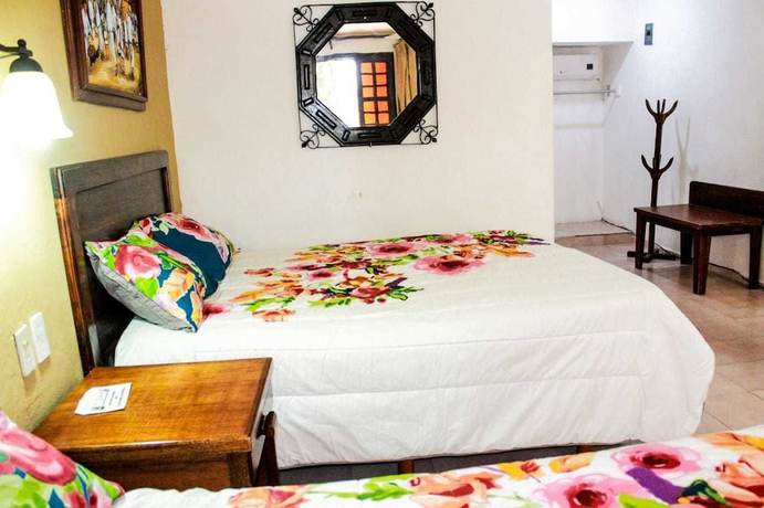 Imagen de la habitación del Hotel San Clemente, Valladolid. Foto 3