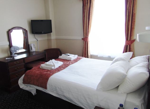 Imagen de la habitación del Hotel San Clu. Foto 7