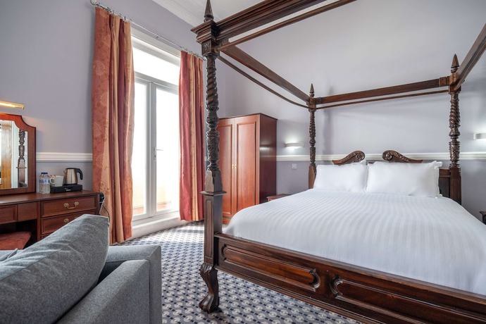 Imagen de la habitación del Hotel San Clu. Foto 15