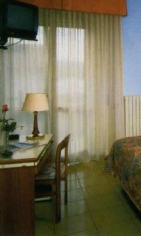 Imagen de la habitación del Hotel San Crispino. Foto 10