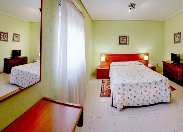 Imagen de la habitación del Hotel San Crist&oacute;bal, LA CIST&Eacute;RNIGA. Foto 10