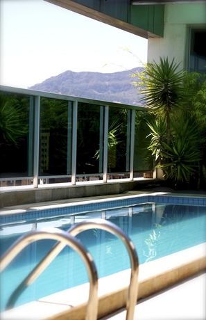 Imagen de la piscina del Hotel San Diego Convention Lourdes. Foto 13