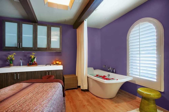 Imagen de los interiores del Hotel San Diego Mission Bay Resort. Foto 11