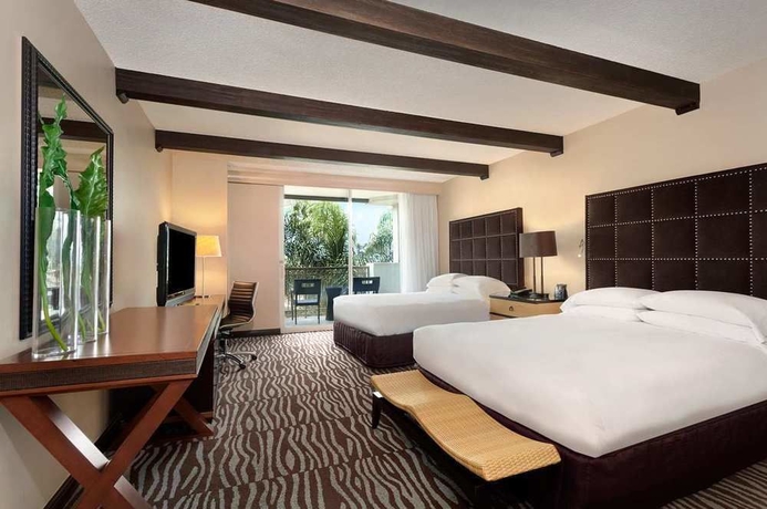 Imagen de la habitación del Hotel San Diego Mission Bay Resort. Foto 4