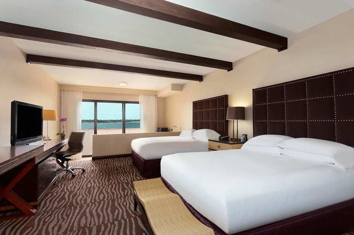 Imagen de la habitación del Hotel San Diego Mission Bay Resort. Foto 5