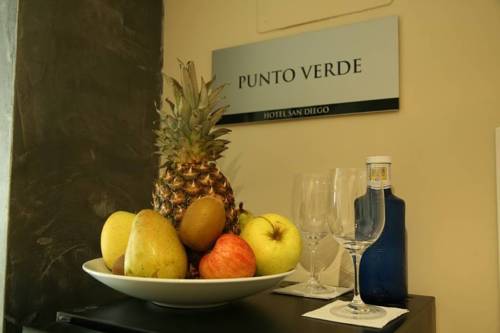 Imagen de la habitación del Hotel San Diego, Novelé. Foto 11