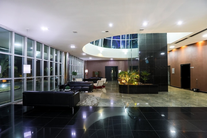 Imagen de los interiores del Hotel San Diego Su&iacute;tes Ipatinga. Foto 19
