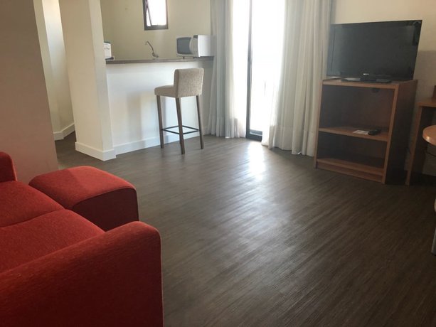 Imagen de la habitación del Hotel San Diego Su&iacute;tes S&atilde;o Jos&eacute; dos Campos. Foto 10