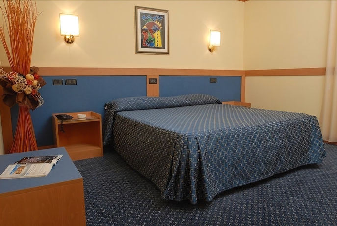 Imagen de la habitación del Hotel San Domenico Al Piano. Foto 8