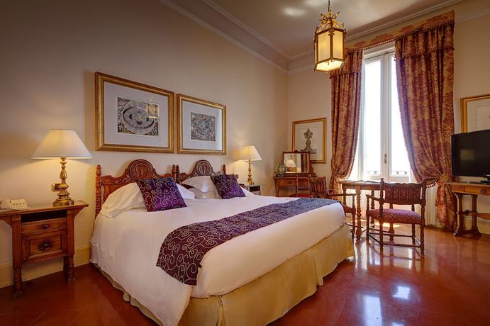 Imagen de la habitación del Hotel San Domenico Palace, Taormina, A Four Seasons. Foto 16