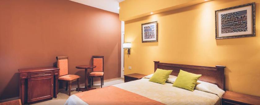Imagen de la habitación del Hotel San F&eacute;lix, Santiago de Cuba. Foto 8