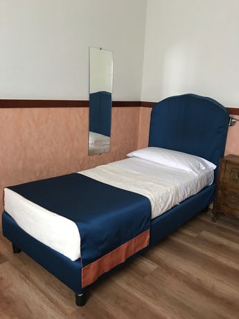 Imagen de la habitación del Hotel San Felice. Foto 14